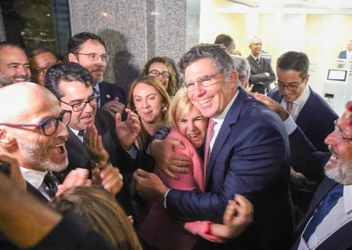 Ana Tereza Basílio agradece o apoio de Luciano Bandeira Rio de janeiro