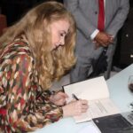 Sessão de autógrafos Rio de janeiro