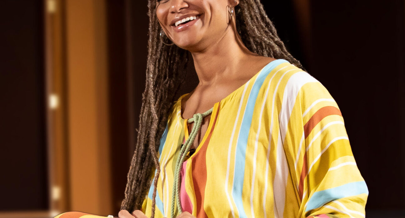 Luciana Mello lança “Samba Colado”: uma celebração à alegria e ao gingado do samba de gafieira Música