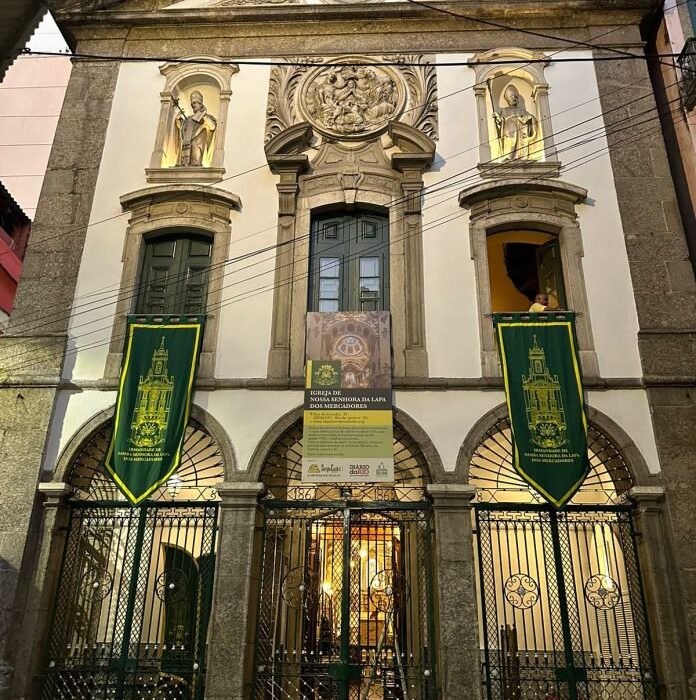 Celebrações e bênçãos, na igreja de Nossa Senhora da Lapa dos Mercadores Rio de janeiro