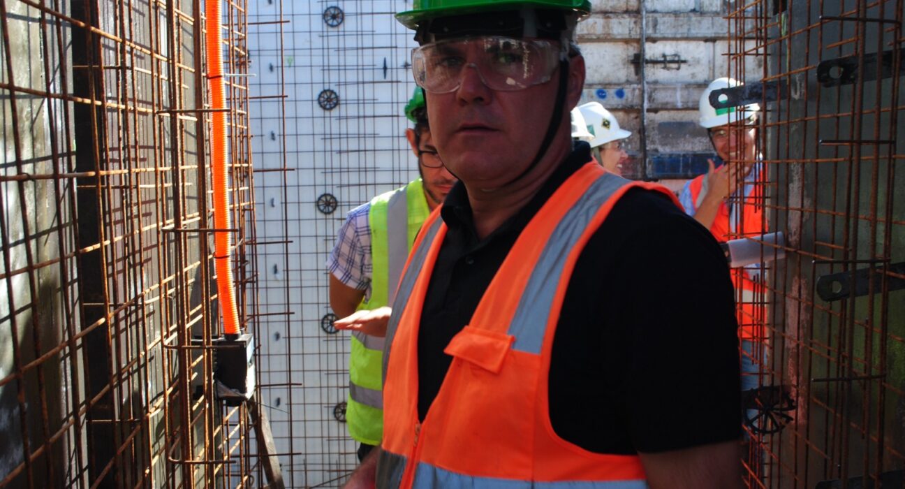 Crescem contratações na construção civil construção