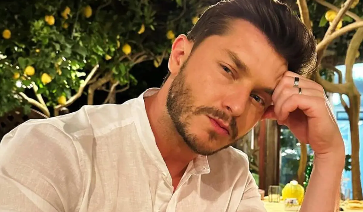 Klebber Toledo afirma que não gosta de dormir. Os impactos e causas da insônia Colunismo Social