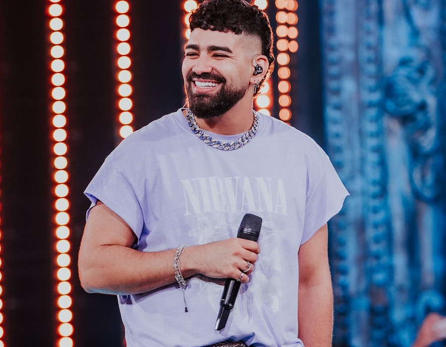 Dilsinho é a primeira atração confirmada da FEIJÚ em Goiânia Eventos