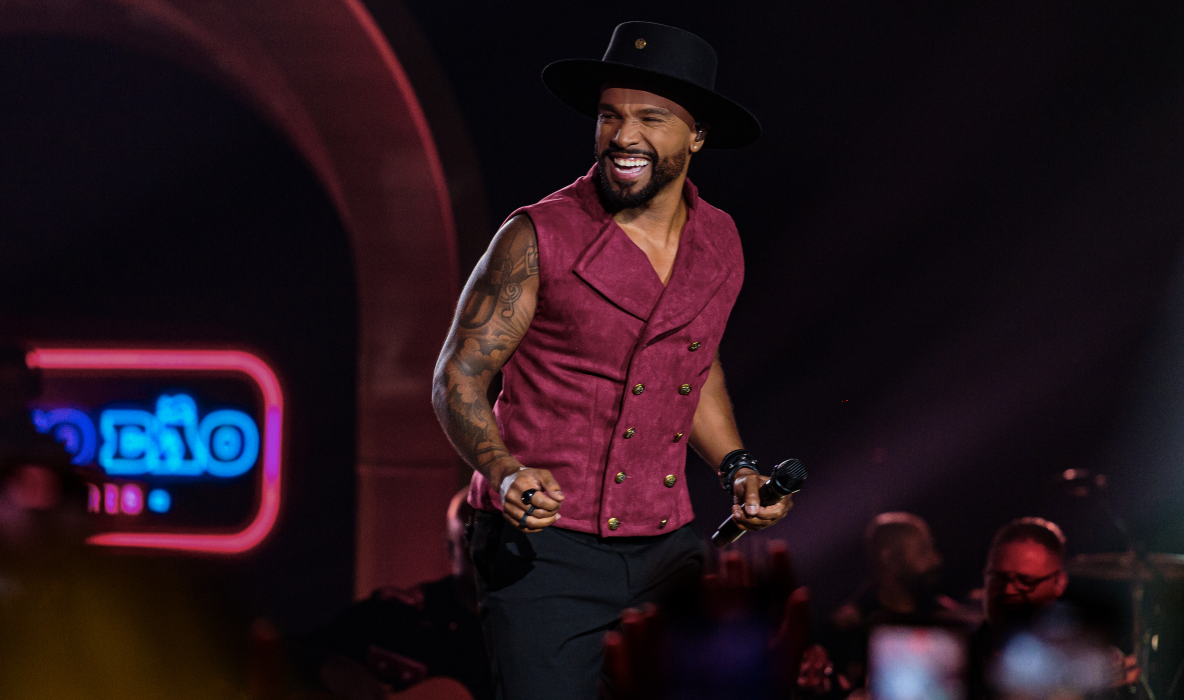 Alexandre Pires estreia turnê “Pagonejo Bão” Eventos