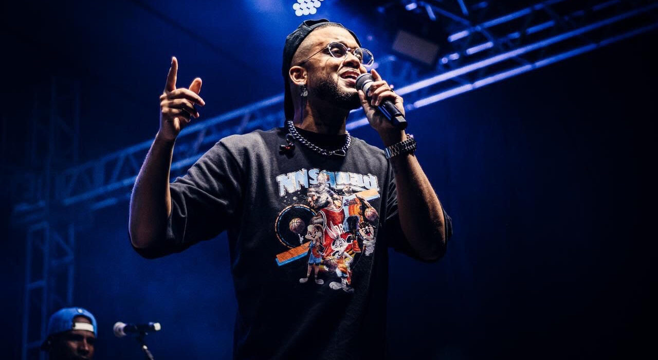 Ex-Exalta, Jeffinho estreia carreira solo com show emocionante em São Paulo Música