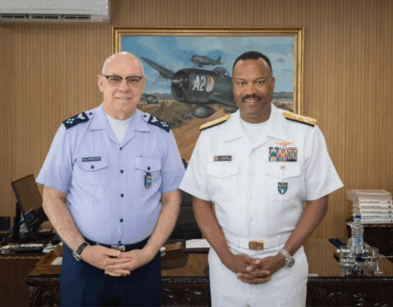 Comandante do Comando Sul dos EUA visita Brasil para encontros com líderes de defesa Gastronomia