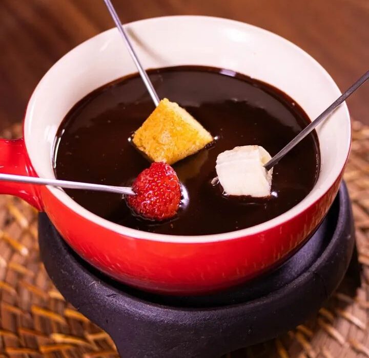 Neste frio, o Festival de Fondue, na Julieta de Serpa Rio de janeiro