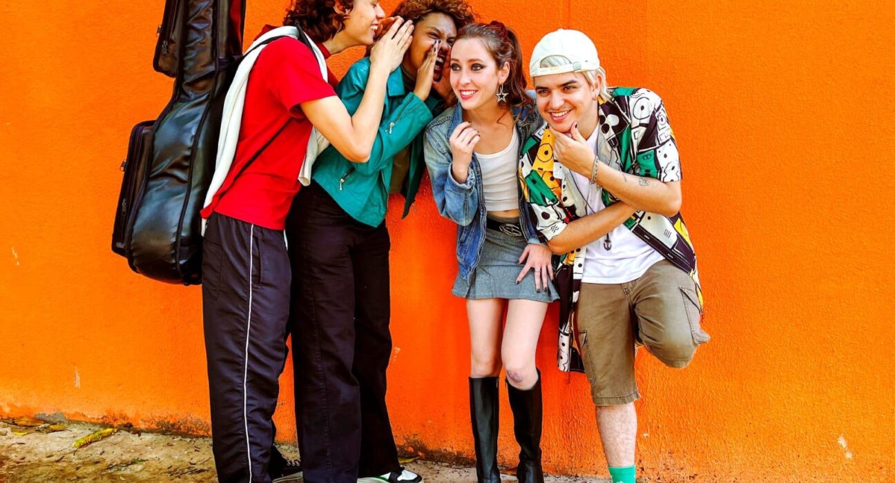 “Hora da Saída”, espetáculo que aborda o bullying com sensibilidade e força, estreia no Teatro Brasília Shopping Teatro