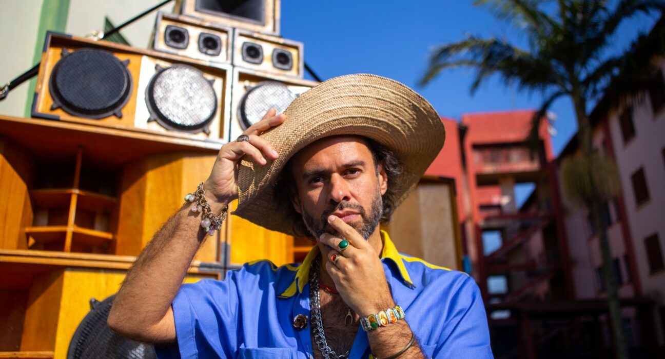 Boulevard Shopping Brasília celebra o amor com show gratuito de Marcelo Jeneci no Dia dos Namorados Eventos