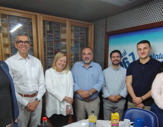 Entrevistas com Henrique Pinheiro e Angela Rocha para a Rádio Catedral. Rio de janeiro