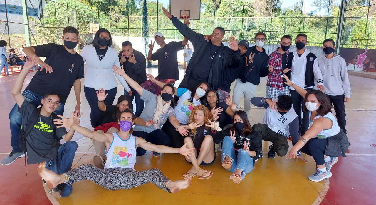  Projeto IntegrArte leva oficinas de circo para crianças em vulnerabilidade social de Taguatinga Educação