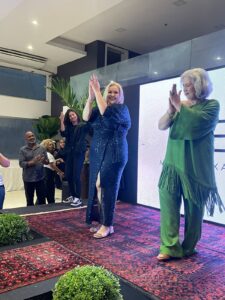 Jackeline Lima desfila por causa nobre em Niterói Moda