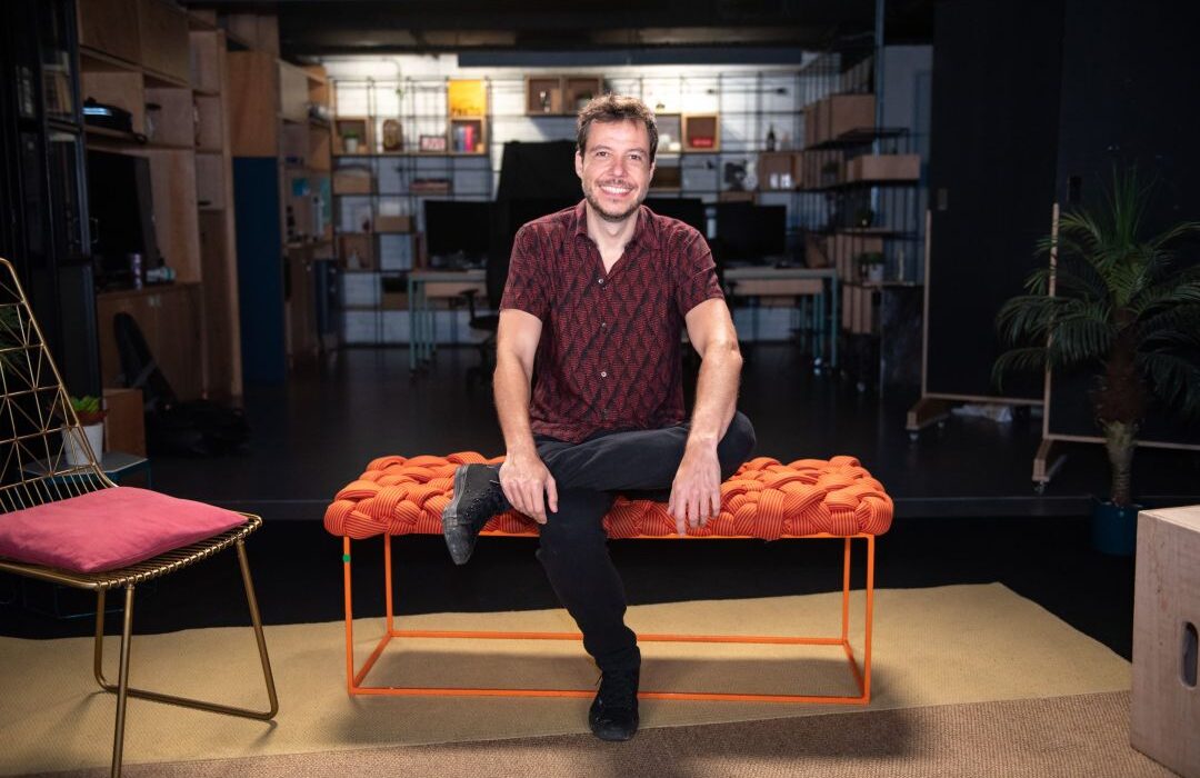 Projeto Cartola: João Cavalcanti canta e encanta no CCBB Brasília Eventos