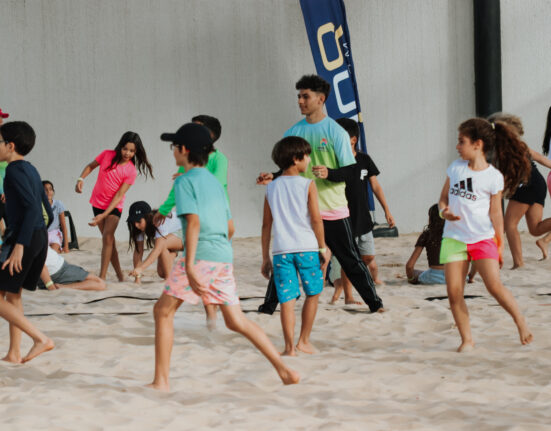 Colônia de Férias movimenta crianças em Goiânia com programação criativa na Arena Verano Saúde