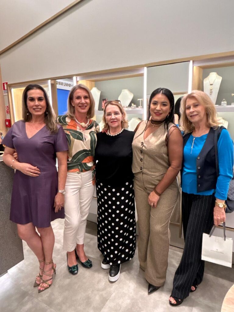 Luxo e Conexão: Mulheres do Vinho de Brasília Brilham em Evento Exclusivo na Maria Dolores empreendedores