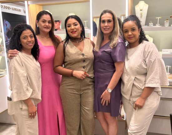 Luxo e Conexão: Mulheres do Vinho de Brasília Brilham em Evento Exclusivo na Maria Dolores Diversão