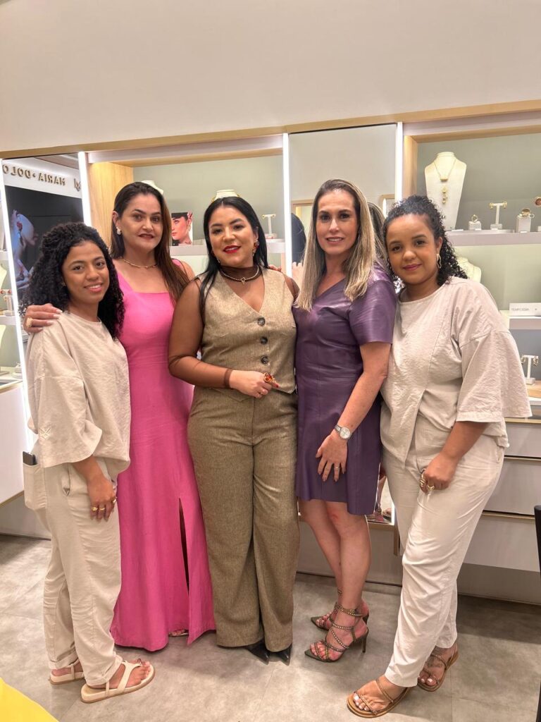 Luxo e Conexão: Mulheres do Vinho de Brasília Brilham em Evento Exclusivo na Maria Dolores empreendedores