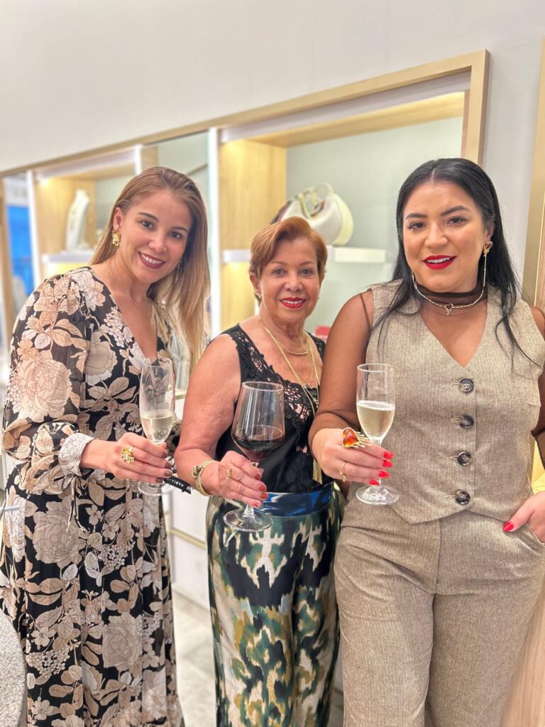 Luxo e Conexão: Mulheres do Vinho de Brasília Brilham em Evento Exclusivo na Maria Dolores empreendedores