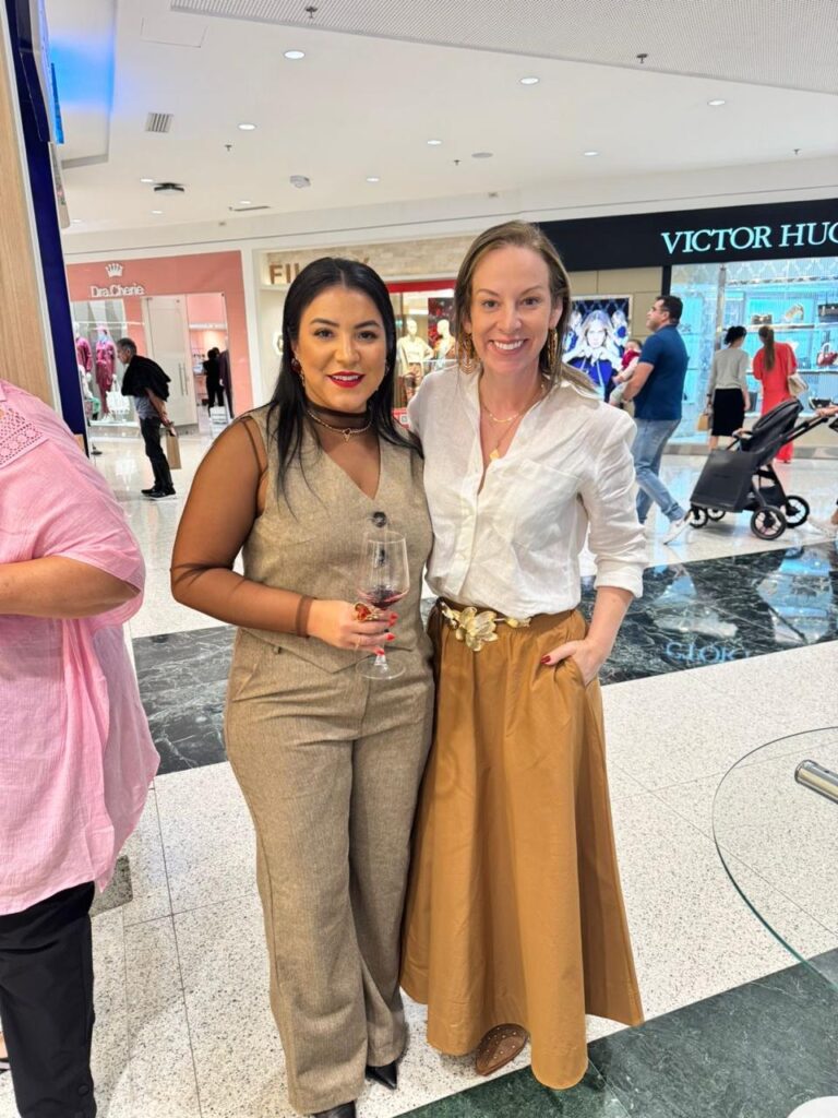 Luxo e Conexão: Mulheres do Vinho de Brasília Brilham em Evento Exclusivo na Maria Dolores empreendedores