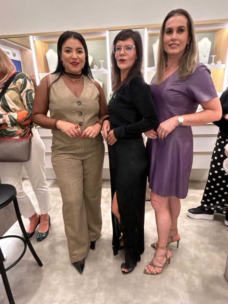 Luxo e Conexão: Mulheres do Vinho de Brasília Brilham em Evento Exclusivo na Maria Dolores empreendedores