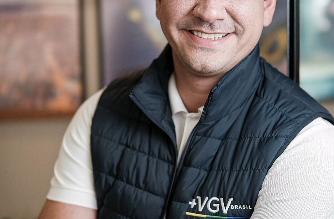 Livro "100% Vendido", voltado para incorporadoras e corretores, já é um sucesso de vendas Cultura