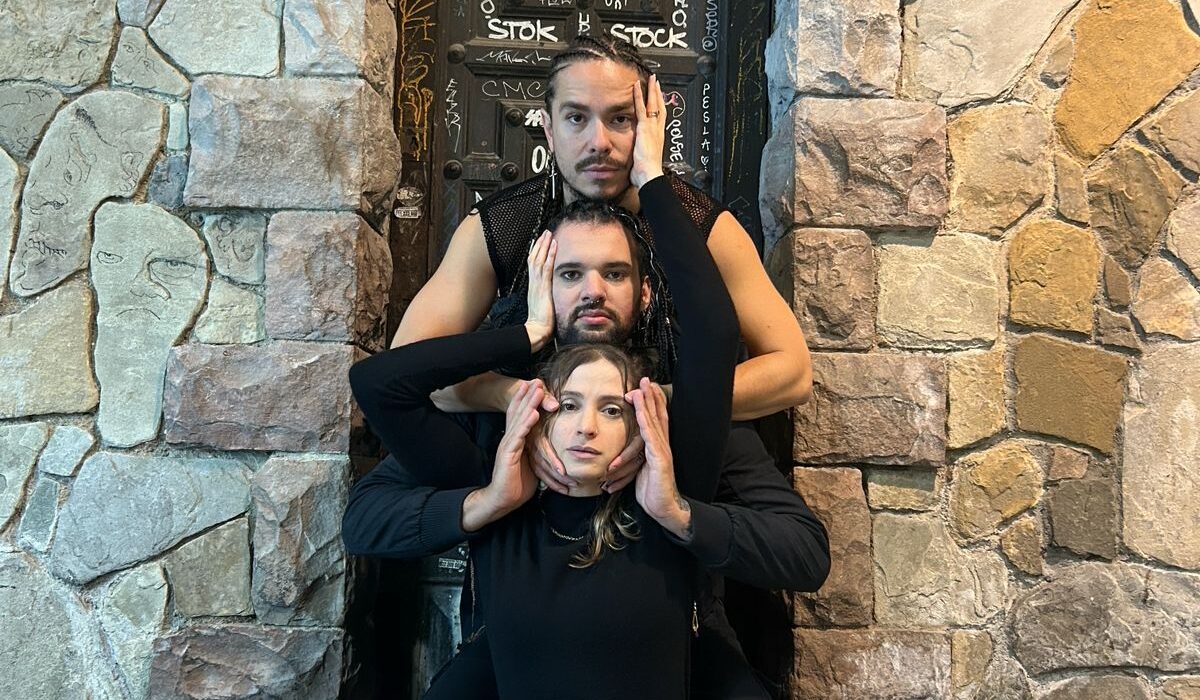 Espetáculo de dança Corpo Avesso estreia na Unipaz com experiência imersiva sobre os labirintos da mente e do corpo Teatro