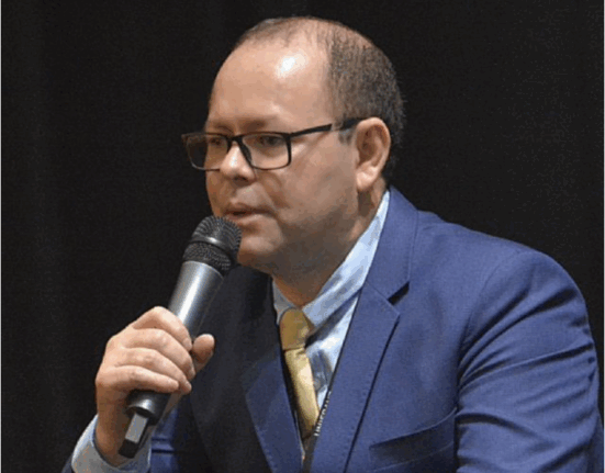 Neurocientista brasileiro oficializa as Neurociências como disciplina reconhecida na Bolívia e estrutura novo eixo cognitivo no país Artes