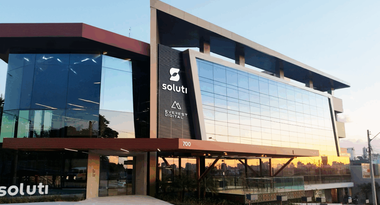 Com menor taxa de crédito empresarial do Brasil, Goiás atrai investimentos em setores como data centers, terras raras e energia Economia