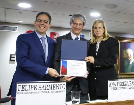 Homenagem da OAB-RJ a José Roberto de Castro Neves Cultura
