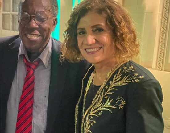 Com a amiga, Miriam Leitão Rio de janeiro