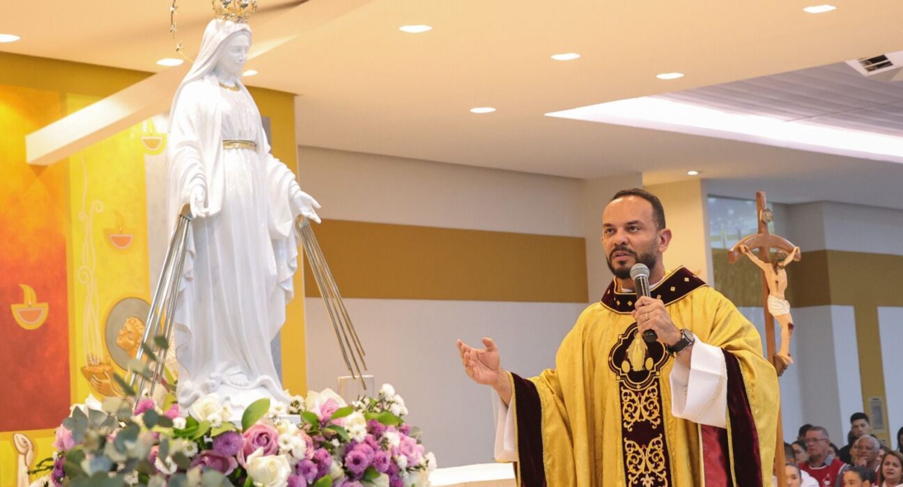 Após Totus Tuus, imagem de Nossa Senhora das Graças é acolhida para sempre em paróquia de Goiânia Eventos