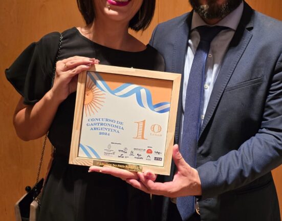 Assados do Fred é eleito o melhor churrasco argentino de 2024 e vai palestrar no maior evento de gastronomia da Argentina Rio de janeiro