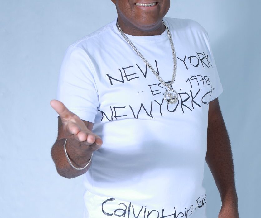 Xandão celebra aniversário com grande encontro de samba no Empório Galo Veio Colunismo Social