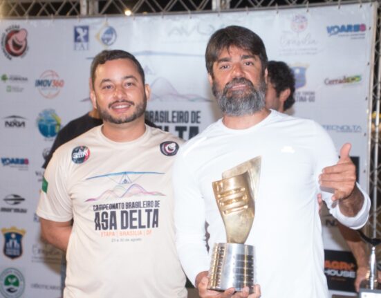 Piloto de Brasília vence, em casa, Campeonato Brasileiro de Asa Delta 2025 Notícias