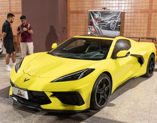 Paixão por carros une gerações em evento gratuito no Pátio Brasil Diversão