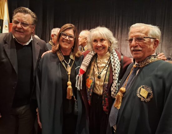 Homenagem ao projeto "Os Valores da Democracia" Notícias