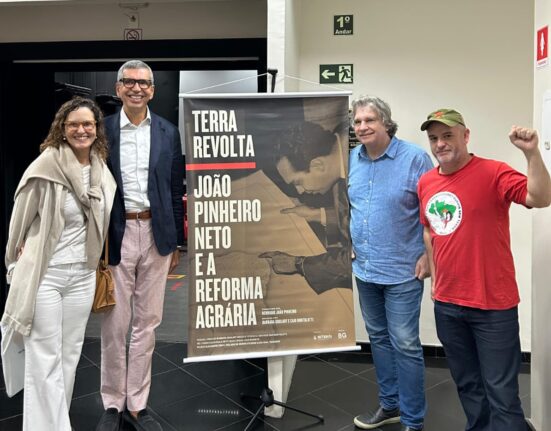 Foi um sucesso o lançamento de documentário sobre João Pinheiro Neto e a Reforma Agrária, em Maricá Notícias