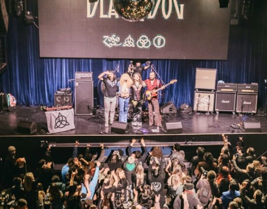 Allboking Shows apresenta Black Dog The Led-Zeppelin Experience, no Teatro Clara Nunes Turismo