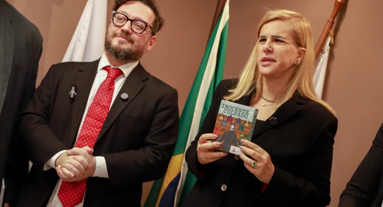 OAB-RJ e Faculdade de Direito da Universidade Cândido Mendes Rio de janeiro