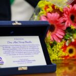 Ana Tereza Basílio recebe o título de sócia-benemérita da Abami. Rio de janeiro