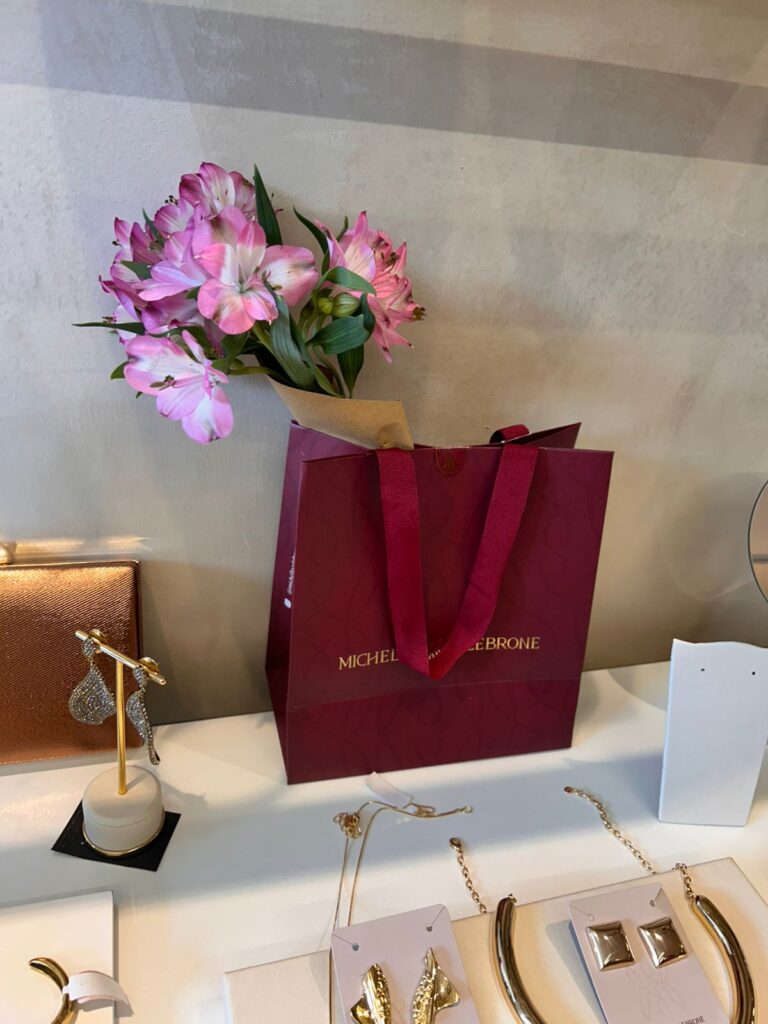 Mulheres do Vinho visitam Michelle Celebrone e Soul Linho Empreendimentos de Luxo