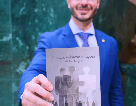 Vereador Michel Magul lança livro sobre Política, Valores e Soluções, nesta terça-feira (23) Turismo