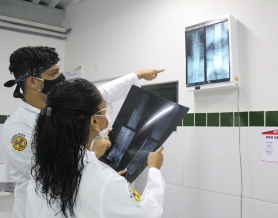 Oito a cada 10 empresas têm dificuldade para contratar técnicos no Brasil mercado de trabalho