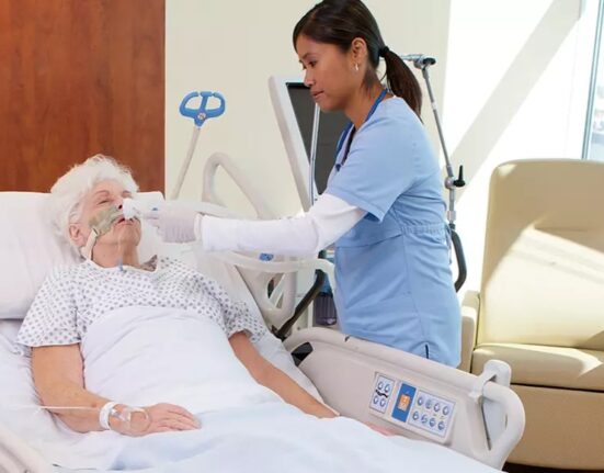 Pessoas internadas também possuem direitos perante o INSS Saúde