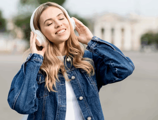 Cerca de 100 mil músicas são lançadas por dia: como um artista pode se destacar no streaming? Rio de janeiro