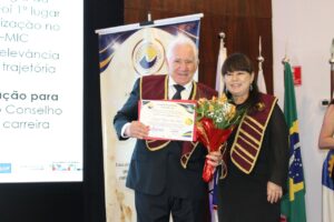 Academia Internacional de Cultura entrega Mérito Palmerinda Donato e homenageia Jovens Talentos Colunismo Social