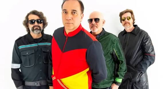 Biquini e Big Mountain dividem “Vento Ventania” no palco do Qualistage Diversão