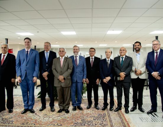 Presidente do SINDJUS prestigia inauguração da Central de Atendimento ao Eleitor do TRE-DF Notícias