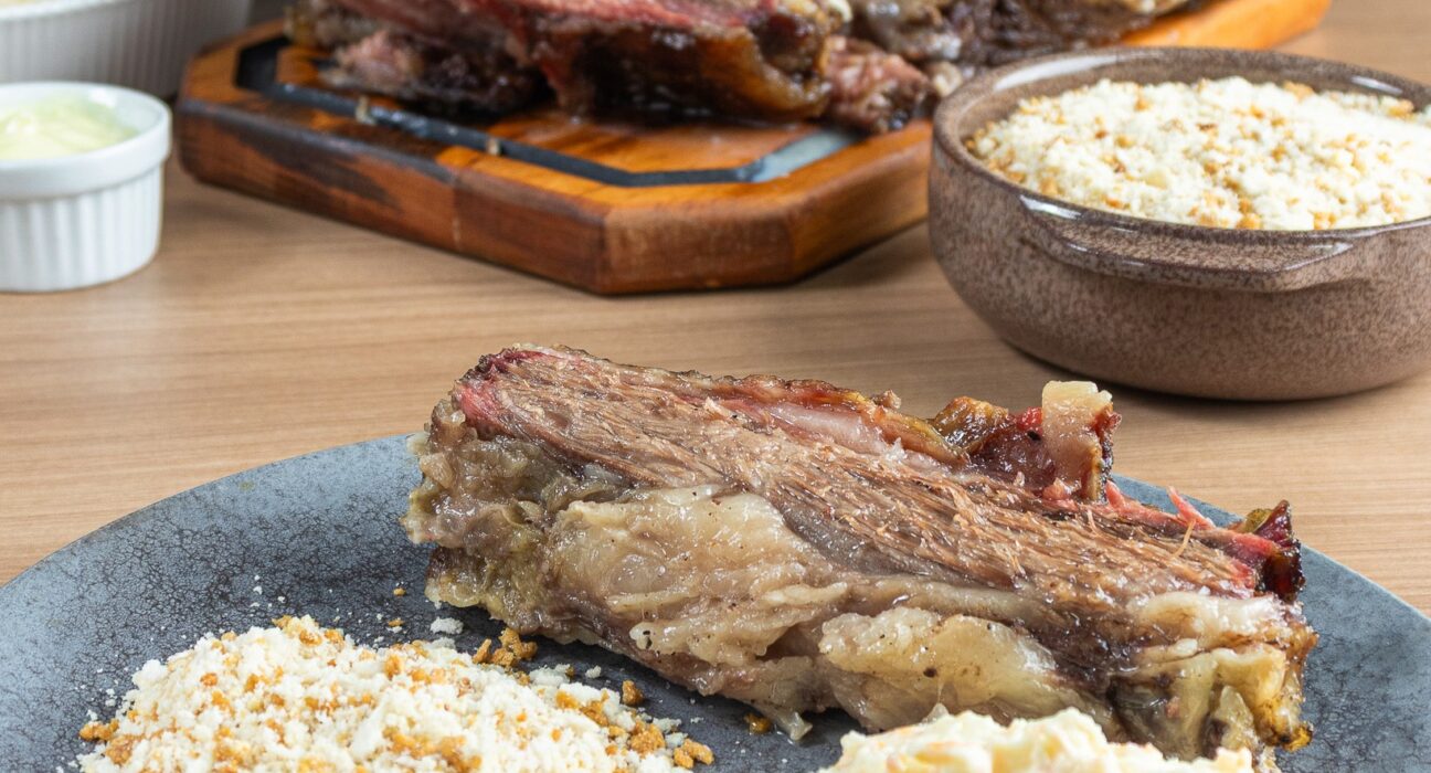 Goiânia terá costela preparada por mais de 12 horas em novo espaço gastronômico Gastronomia