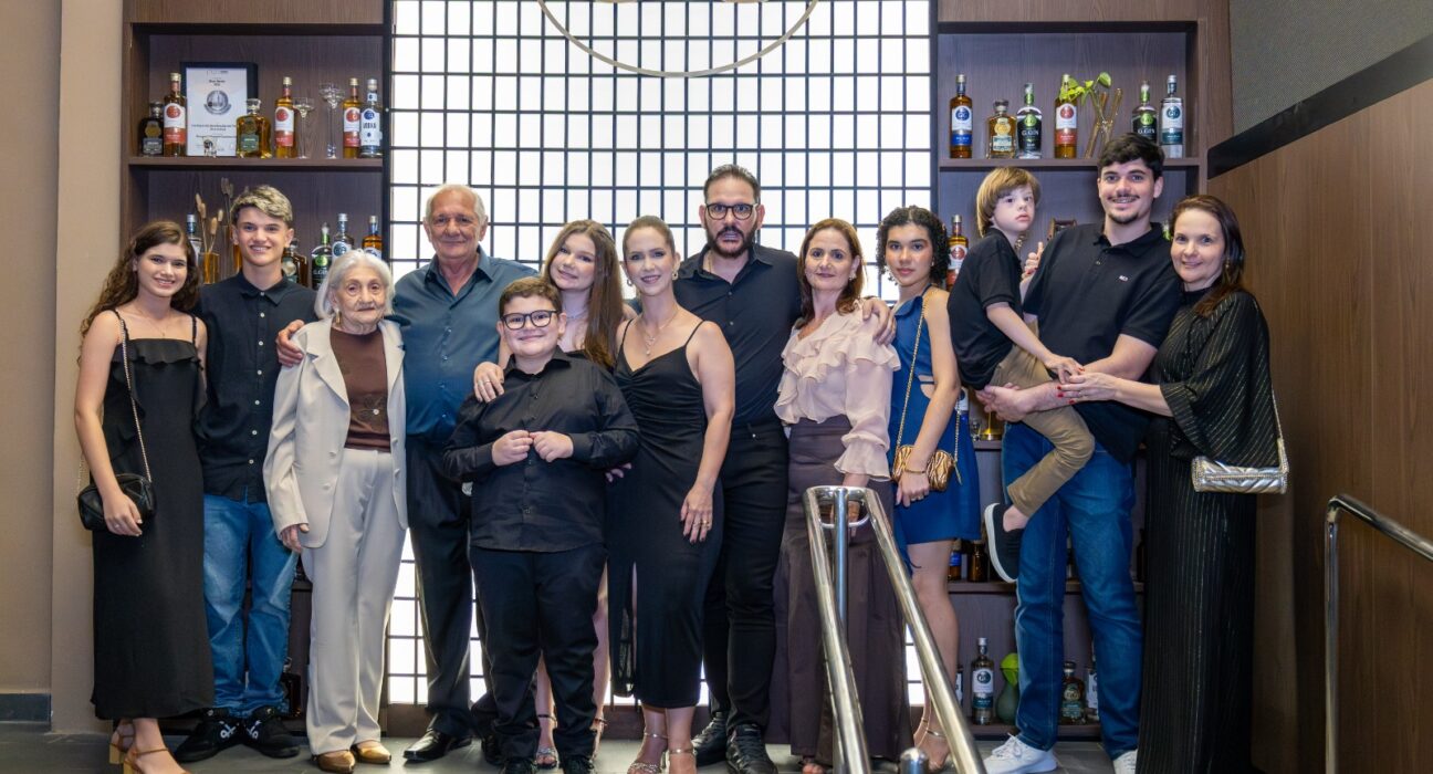 Bar em Goiânia com alambique que simula fabricação de cachaça dentro do ambiente abre as portas em Goiânia, nesta sexta-feira (17) Gastronomia